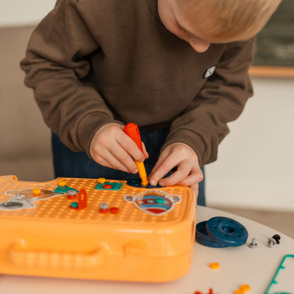 Skruekassen – Rumrejse