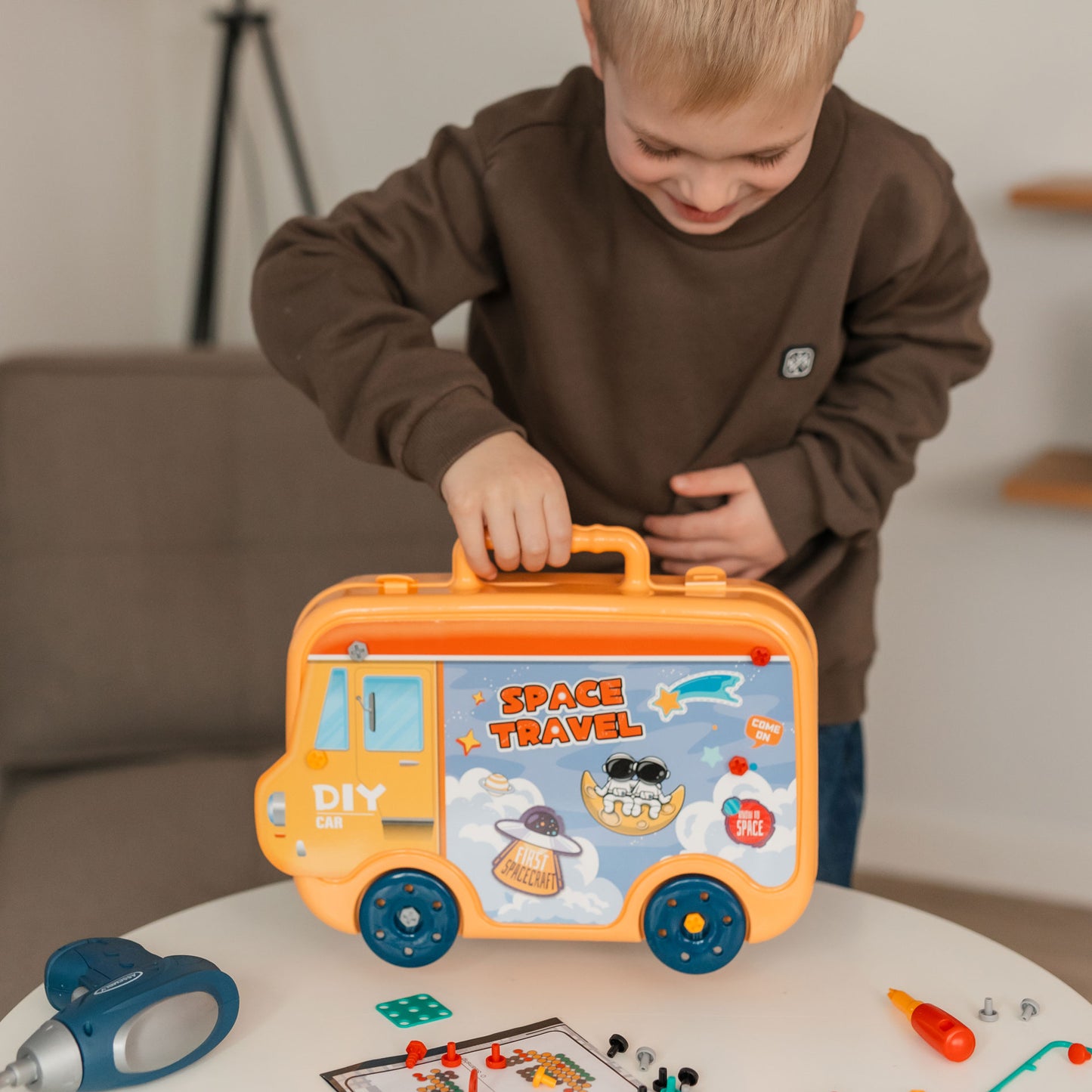 Skruekassen – Rumrejse